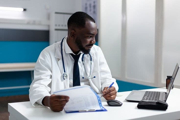 Diploma in Health Records & IT